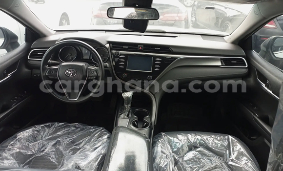 Buy Used Toyota Camry White Car in Accra in Greater Accra Buy Used Toyota Camry White Car in Accra in Greater Accra