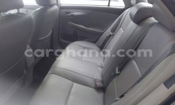 Sayi Na hannu Toyota Corolla Azurfa Mota in Accra a Greater Accra Sayi Na hannu Toyota Corolla Azurfa Mota in Accra a Greater Accra