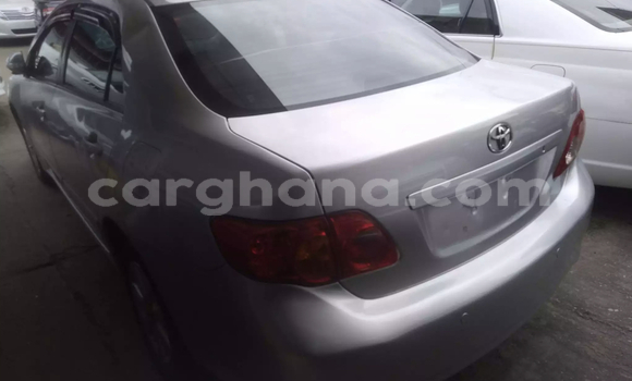 Sayi Na hannu Toyota Corolla Azurfa Mota in Accra a Greater Accra Sayi Na hannu Toyota Corolla Azurfa Mota in Accra a Greater Accra