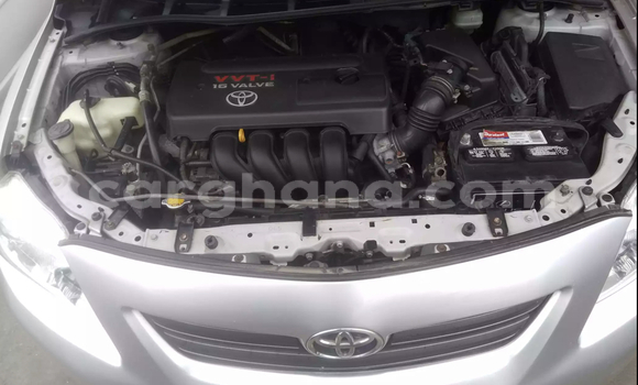 Sayi Na hannu Toyota Corolla Azurfa Mota in Accra a Greater Accra Sayi Na hannu Toyota Corolla Azurfa Mota in Accra a Greater Accra