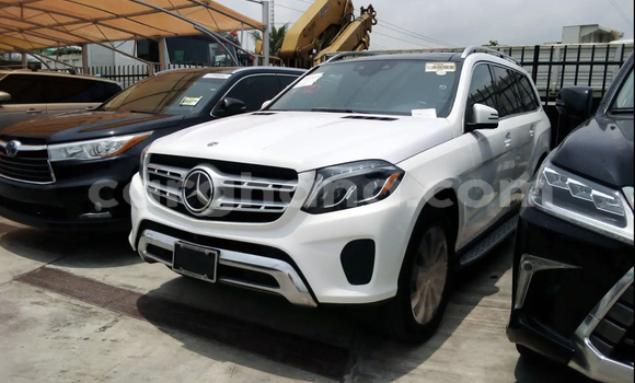 Sayi Na hannu Mercedes‒Benz GLS-klasse White Mota in Accra a Greater Accra Sayi Na hannu Mercedes‒Benz GLS-klasse White Mota in Accra a Greater Accra