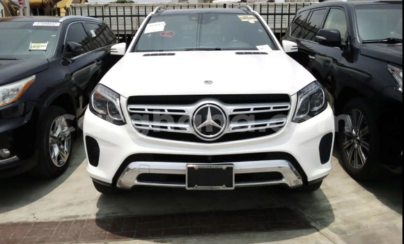 Sayi Na hannu Mercedes‒Benz GLS-klasse White Mota in Accra a Greater Accra Sayi Na hannu Mercedes‒Benz GLS-klasse White Mota in Accra a Greater Accra