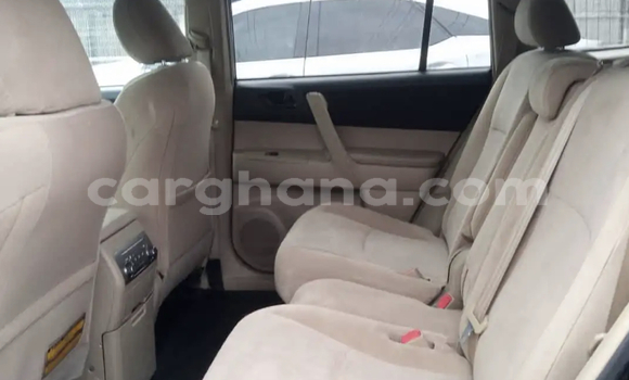 Ra Àlòkù Toyota Highlander Black Ọkọ̀ in Accra ni Greater Accra Ra Àlòkù Toyota Highlander Black Ọkọ̀ in Accra ni Greater Accra