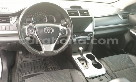 Buy Used Toyota Camry White Car in Accra in Greater Accra Buy Used Toyota Camry White Car in Accra in Greater Accra