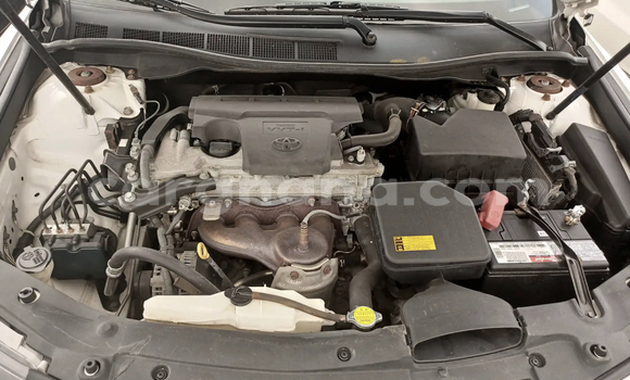 Buy Used Toyota Camry White Car in Accra in Greater Accra Buy Used Toyota Camry White Car in Accra in Greater Accra