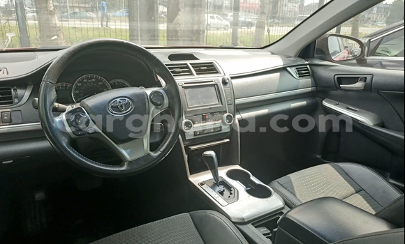 Sayi Na hannu Toyota Camry Red Mota in Accra a Greater Accra Sayi Na hannu Toyota Camry Red Mota in Accra a Greater Accra