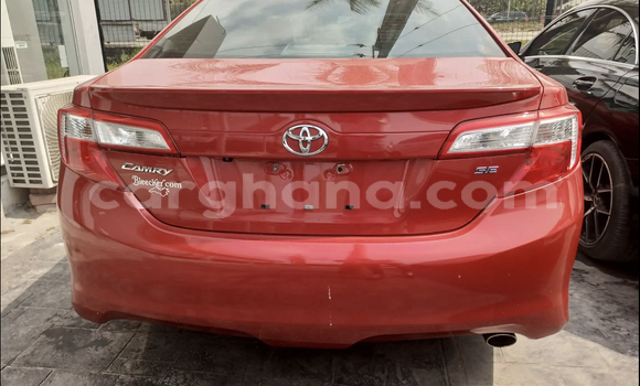 Sayi Na hannu Toyota Camry Red Mota in Accra a Greater Accra Sayi Na hannu Toyota Camry Red Mota in Accra a Greater Accra