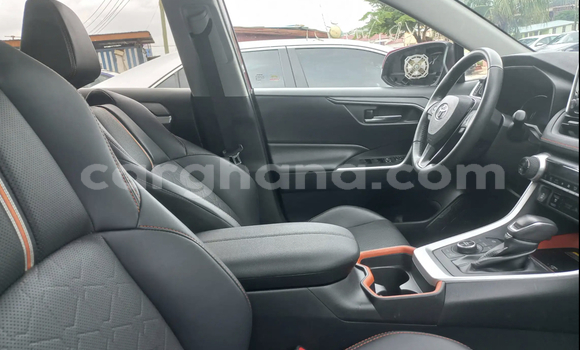 Buy Used Toyota RAV4 Red Car in Accra in Greater Accra Buy Used Toyota RAV4 Red Car in Accra in Greater Accra