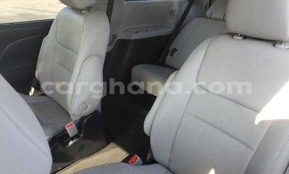 Ra Àlòkù Toyota Sienna Miiran Ọkọ̀ in Accra ni Greater Accra Ra Àlòkù Toyota Sienna Miiran Ọkọ̀ in Accra ni Greater Accra