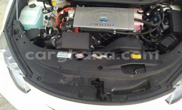 Buy Used Toyota Mirai White Car in Accra in Greater Accra Buy Used Toyota Mirai White Car in Accra in Greater Accra