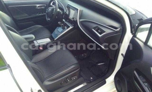 Buy Used Toyota Mirai White Car in Accra in Greater Accra Buy Used Toyota Mirai White Car in Accra in Greater Accra