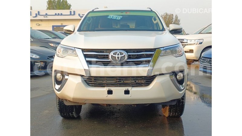 Big with watermark toyota fortuner ashanti import dubai 49204