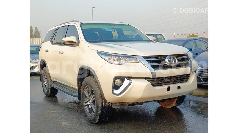 Big with watermark toyota fortuner ashanti import dubai 49204