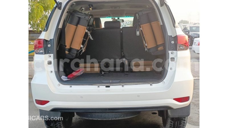 Big with watermark toyota fortuner ashanti import dubai 49204