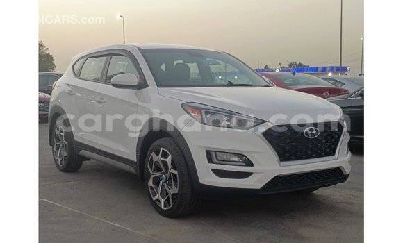 Ra Imported Hyundai Tucson funfun Ọkọ̀ in Import - Dubai ni Ashanti Ra Imported Hyundai Tucson funfun Ọkọ̀ in Import - Dubai ni Ashanti