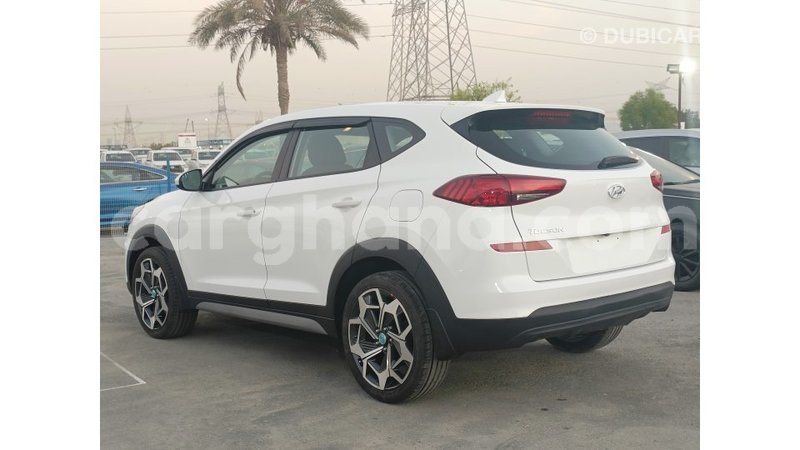 Big with watermark hyundai tucson ashanti import dubai 49205