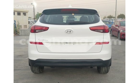 Ra Imported Hyundai Tucson funfun Ọkọ̀ in Import - Dubai ni Ashanti Ra Imported Hyundai Tucson funfun Ọkọ̀ in Import - Dubai ni Ashanti
