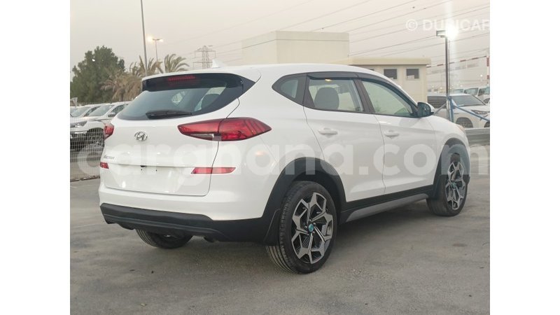 Big with watermark hyundai tucson ashanti import dubai 49205