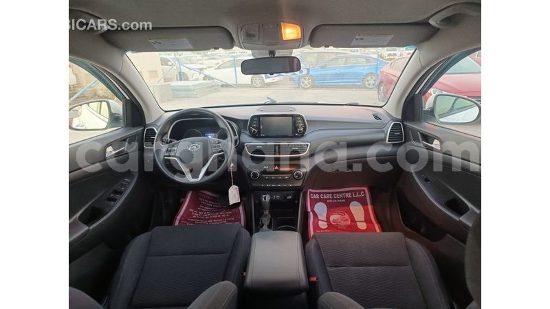 Big with watermark hyundai tucson ashanti import dubai 49205