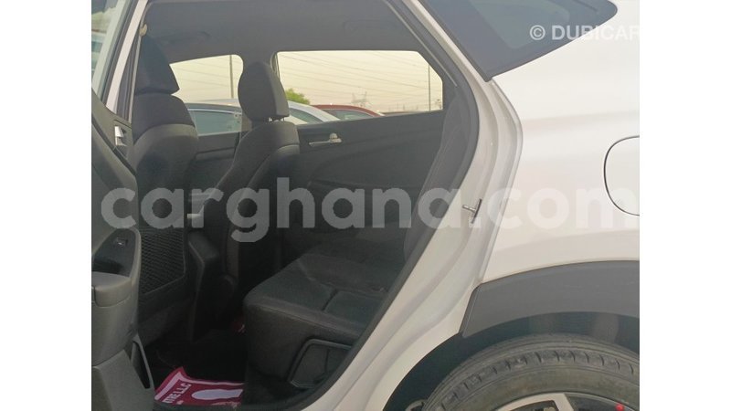 Big with watermark hyundai tucson ashanti import dubai 49205