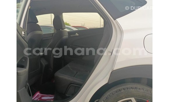 Ra Imported Hyundai Tucson funfun Ọkọ̀ in Import - Dubai ni Ashanti Ra Imported Hyundai Tucson funfun Ọkọ̀ in Import - Dubai ni Ashanti