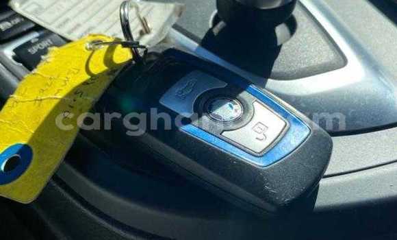 Sayi Na hannu BMW 3–Series Blue Mota in Accra a Greater Accra Sayi Na hannu BMW 3–Series Blue Mota in Accra a Greater Accra