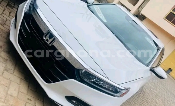 Buy Used Honda Accord White Car in Accra in Greater Accra