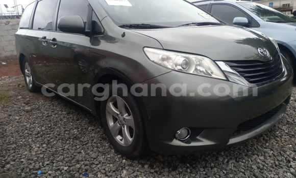 Ra Àlòkù Toyota Sienna Miiran Ọkọ̀ in Accra ni Greater Accra Ra Àlòkù Toyota Sienna Miiran Ọkọ̀ in Accra ni Greater Accra