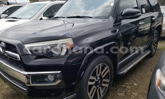 Ra Àlòkù Toyota 4Runner Black Ọkọ̀ in Accra ni Greater Accra