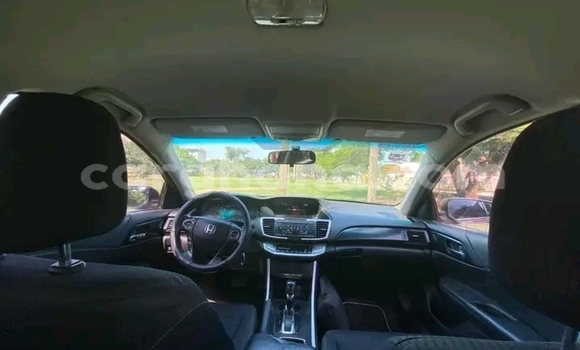 Sayi Na hannu Honda Accord Red Mota in Accra a Greater Accra Sayi Na hannu Honda Accord Red Mota in Accra a Greater Accra