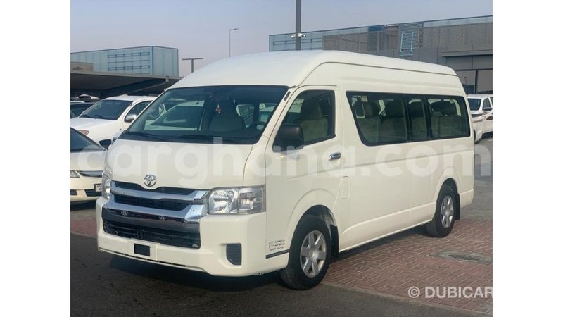 Big with watermark toyota hiace ashanti import dubai 49283