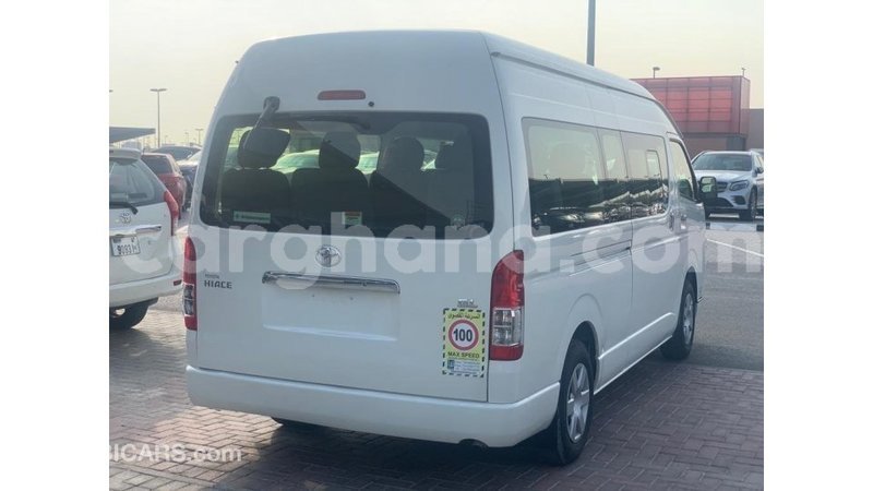 Big with watermark toyota hiace ashanti import dubai 49283