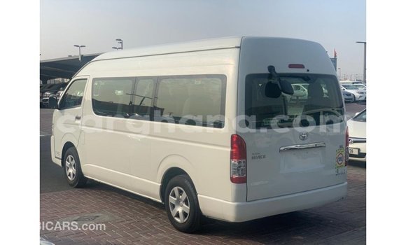 Ra Imported Toyota Hiace funfun Ọkọ̀ in Import - Dubai ni Ashanti Ra Imported Toyota Hiace funfun Ọkọ̀ in Import - Dubai ni Ashanti