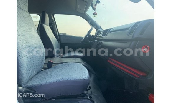 Ra Imported Toyota Hiace funfun Ọkọ̀ in Import - Dubai ni Ashanti Ra Imported Toyota Hiace funfun Ọkọ̀ in Import - Dubai ni Ashanti