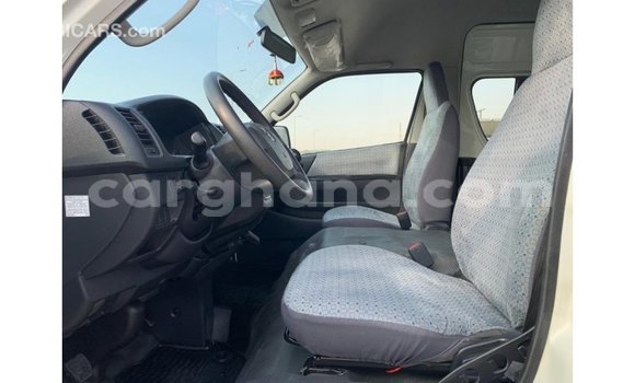 Ra Imported Toyota Hiace funfun Ọkọ̀ in Import - Dubai ni Ashanti Ra Imported Toyota Hiace funfun Ọkọ̀ in Import - Dubai ni Ashanti