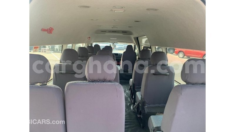 Big with watermark toyota hiace ashanti import dubai 49283