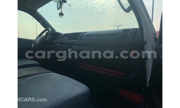 Ra Imported Toyota Hiace funfun Ọkọ̀ in Import - Dubai ni Ashanti Ra Imported Toyota Hiace funfun Ọkọ̀ in Import - Dubai ni Ashanti