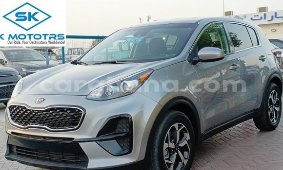 Sayi Imported Kia Sportage White Mota in Import - Dubai a Ashanti