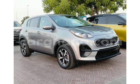 Ra Imported Kia Sportage funfun Ọkọ̀ in Import - Dubai ni Ashanti Ra Imported Kia Sportage funfun Ọkọ̀ in Import - Dubai ni Ashanti