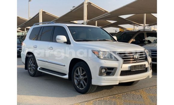 Ra Imported Lexus LX funfun Ọkọ̀ in Import - Dubai ni Ashanti Ra Imported Lexus LX funfun Ọkọ̀ in Import - Dubai ni Ashanti