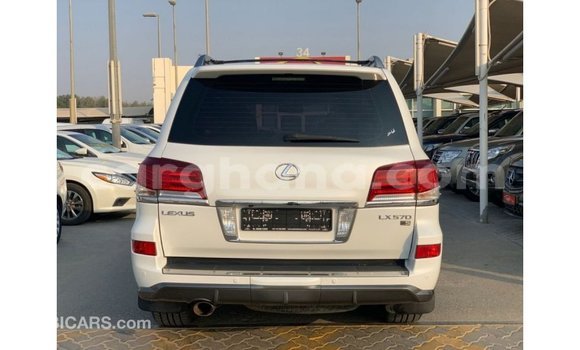 Ra Imported Lexus LX funfun Ọkọ̀ in Import - Dubai ni Ashanti Ra Imported Lexus LX funfun Ọkọ̀ in Import - Dubai ni Ashanti