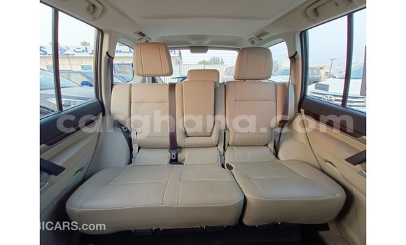 Buy Import Mitsubishi Pajero White Car in Import - Dubai in Ashanti Buy Import Mitsubishi Pajero White Car in Import - Dubai in Ashanti