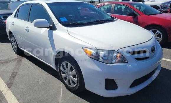 Buy Used Toyota Corolla White Car in Accra in Greater Accra Buy Used Toyota Corolla White Car in Accra in Greater Accra
