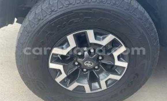 Sayi Na hannu Toyota Tacoma White Mota in Accra a Greater Accra Sayi Na hannu Toyota Tacoma White Mota in Accra a Greater Accra