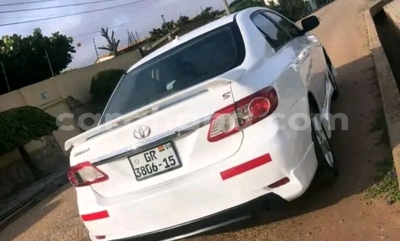 Buy Used Toyota Corolla White Car in Accra in Greater Accra