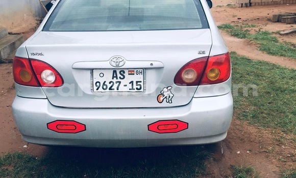 Sayi Na hannu Toyota Corolla Azurfa Mota in Accra a Greater Accra Sayi Na hannu Toyota Corolla Azurfa Mota in Accra a Greater Accra