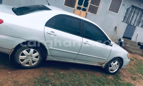 Sayi Na hannu Toyota Corolla Azurfa Mota in Accra a Greater Accra Sayi Na hannu Toyota Corolla Azurfa Mota in Accra a Greater Accra