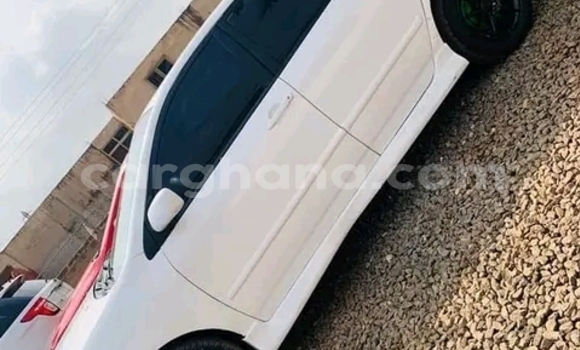 Buy Used Toyota Corolla White Car in Accra in Greater Accra Buy Used Toyota Corolla White Car in Accra in Greater Accra