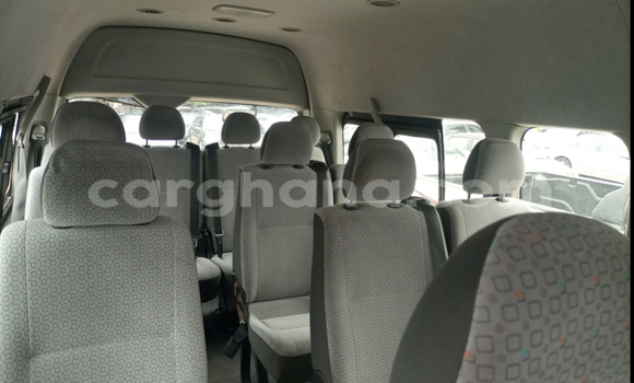Sayi Na hannu Toyota Hiace White Mota in Accra a Greater Accra Sayi Na hannu Toyota Hiace White Mota in Accra a Greater Accra