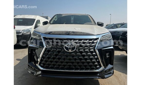 Buy Import Toyota Fortuner Black Car in Import - Dubai in Ashanti Buy Import Toyota Fortuner Black Car in Import - Dubai in Ashanti